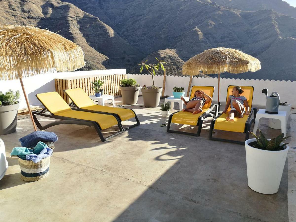 アガエテ Vilna House With Private Pool, Jacuzzi And Garden -Optional Pool And Jacuzzi Heatingヴィラ エクステリア 写真