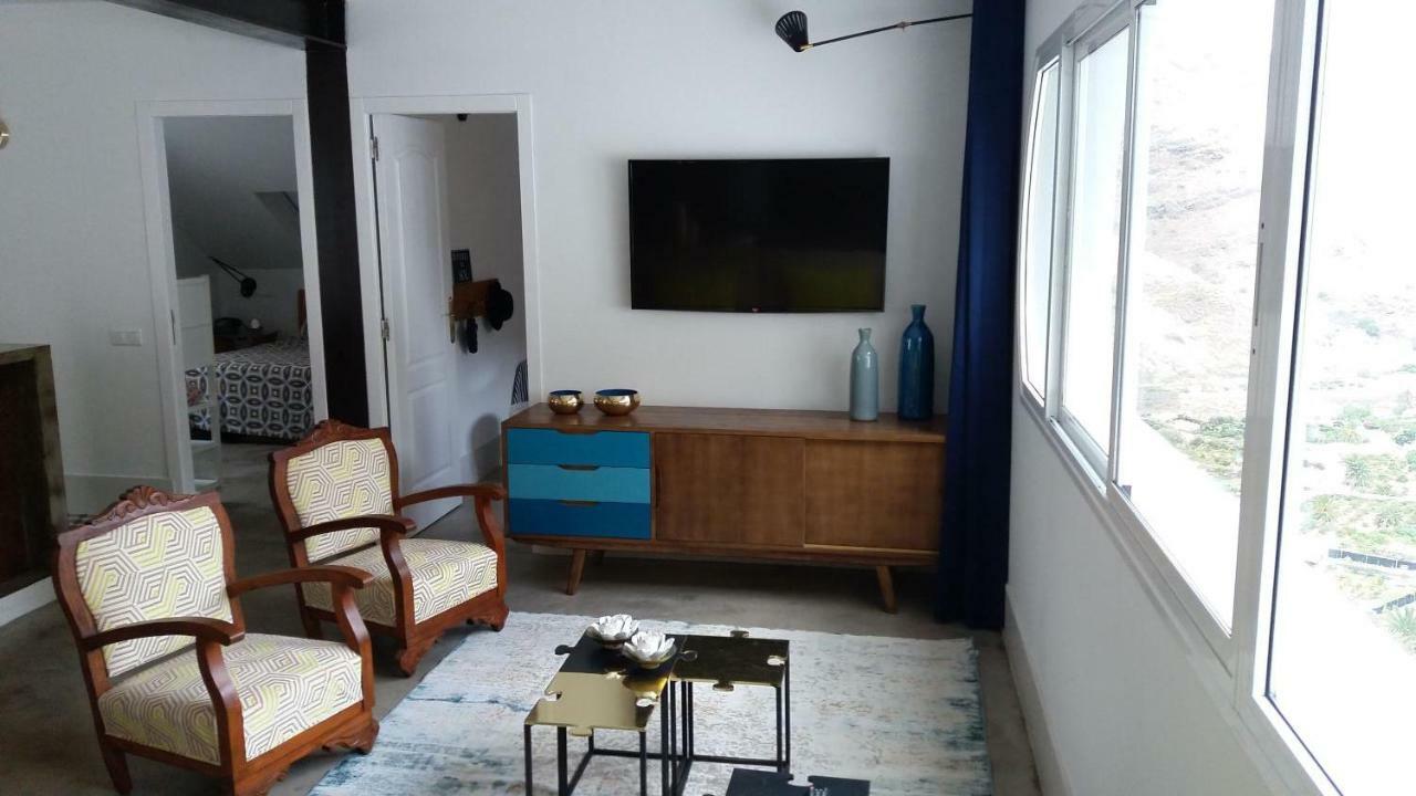 アガエテ Vilna House With Private Pool, Jacuzzi And Garden -Optional Pool And Jacuzzi Heatingヴィラ エクステリア 写真