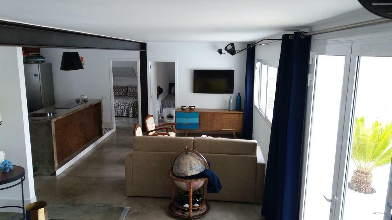 アガエテ Vilna House With Private Pool, Jacuzzi And Garden -Optional Pool And Jacuzzi Heatingヴィラ エクステリア 写真
