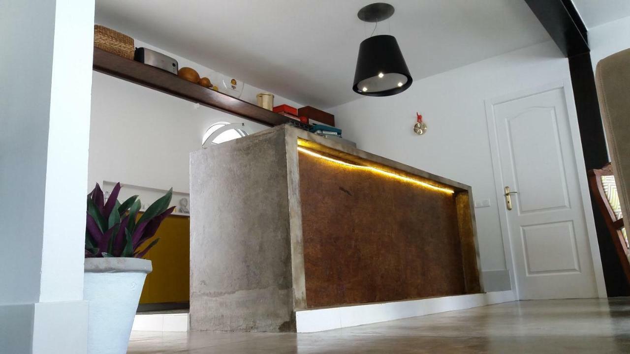 アガエテ Vilna House With Private Pool, Jacuzzi And Garden -Optional Pool And Jacuzzi Heatingヴィラ エクステリア 写真